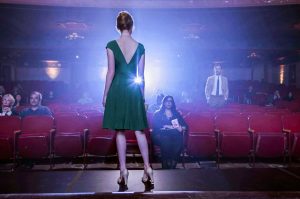 Czas to nie zawsze La la land dziewczyno! Źródło zdjęcia: http://zpopk.pl/wszyscy-nuca-la-la-land-czyli-o-nominacjach-oscarowych-2017.html#axzz4WwUorfEd